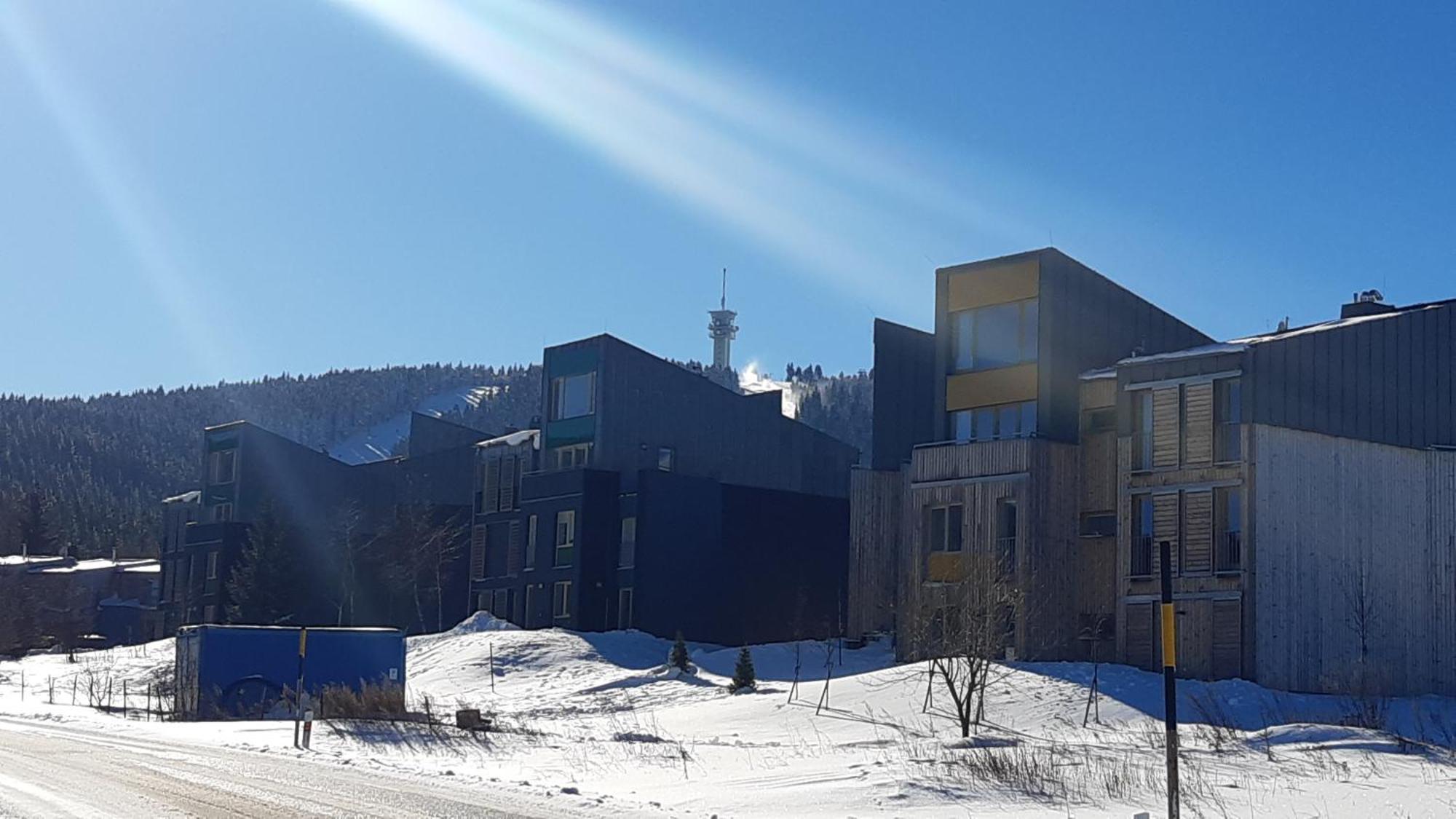 Mezonetovy Apartman Se Dvema Balkony A Vyhledem Loucná pod Klínovcem Exterior foto